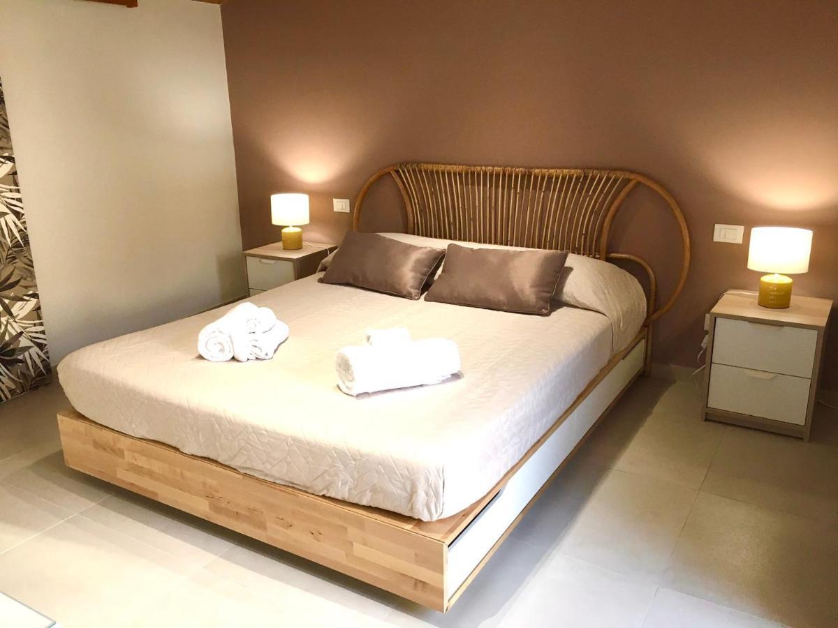 Sabbinirica House Apartment คาตาเนีย ภายนอก รูปภาพ