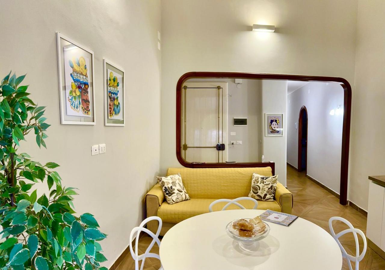 Sabbinirica House Apartment คาตาเนีย ภายนอก รูปภาพ
