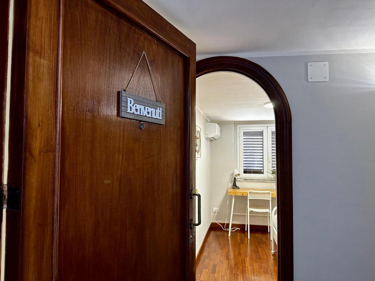 Sabbinirica House Apartment คาตาเนีย ภายนอก รูปภาพ